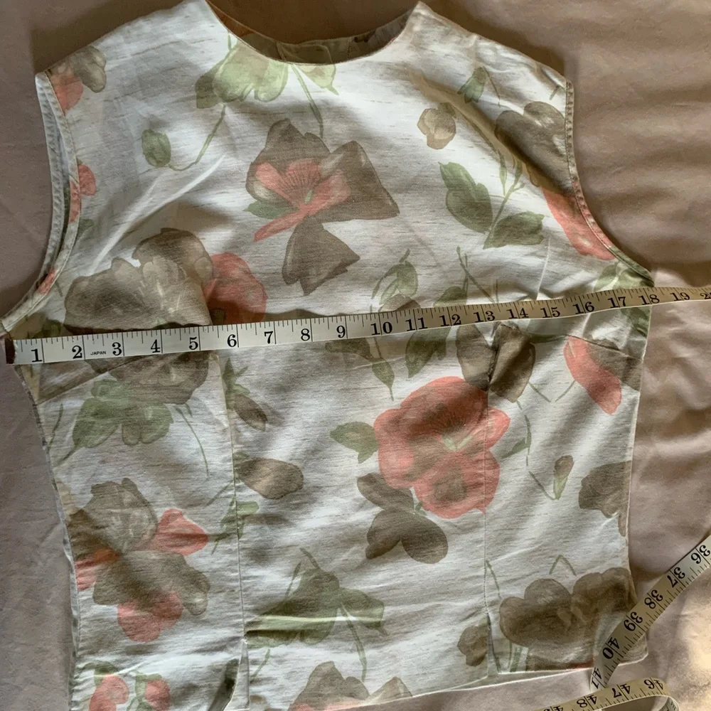 Women Vintage Floral sleeveless crop blouse shirt🌸 - Picture 4 of 12